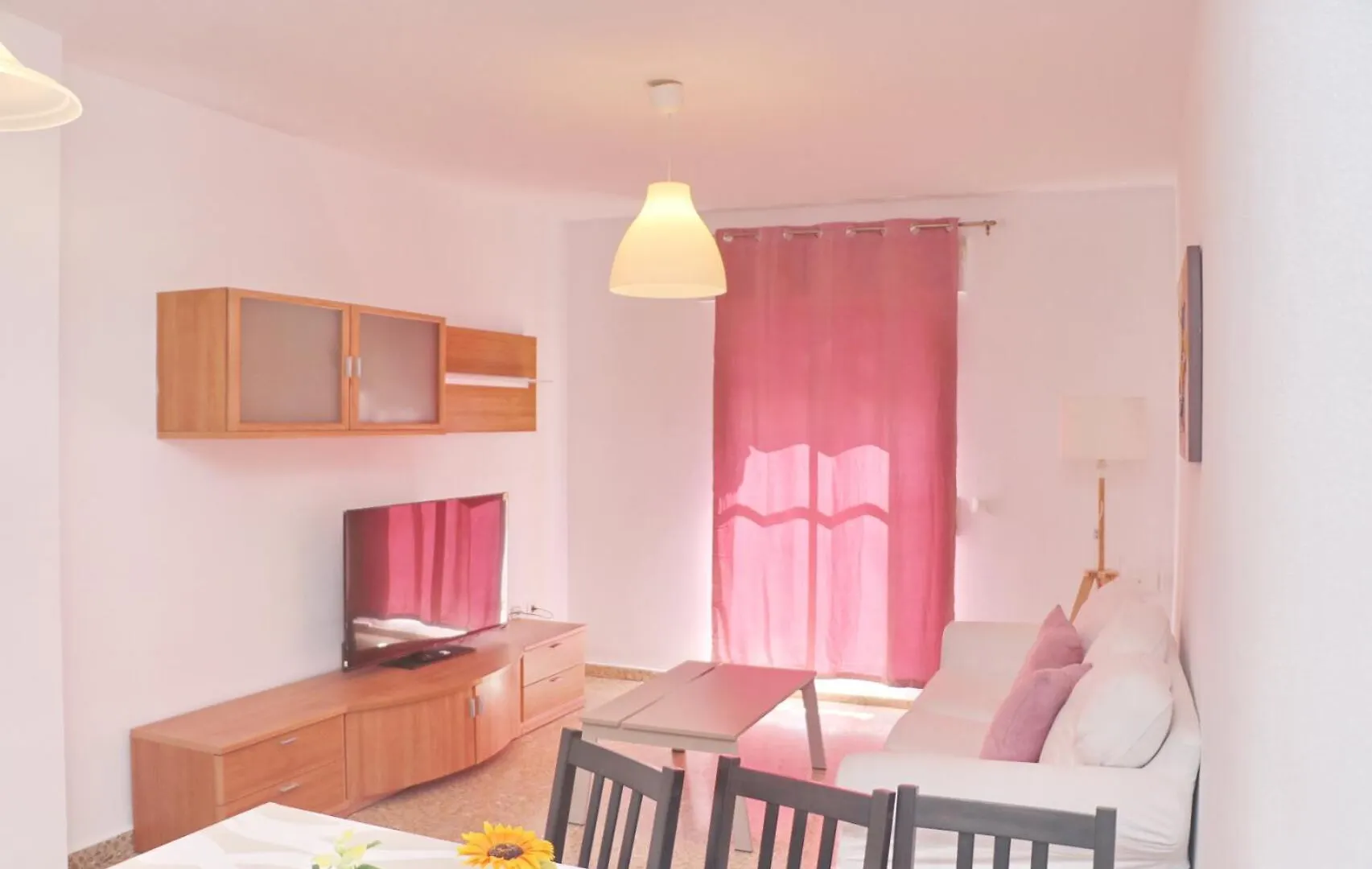アパート Apartamento La Ronquita コニル・デ・ラ・フロンテラ スペイン